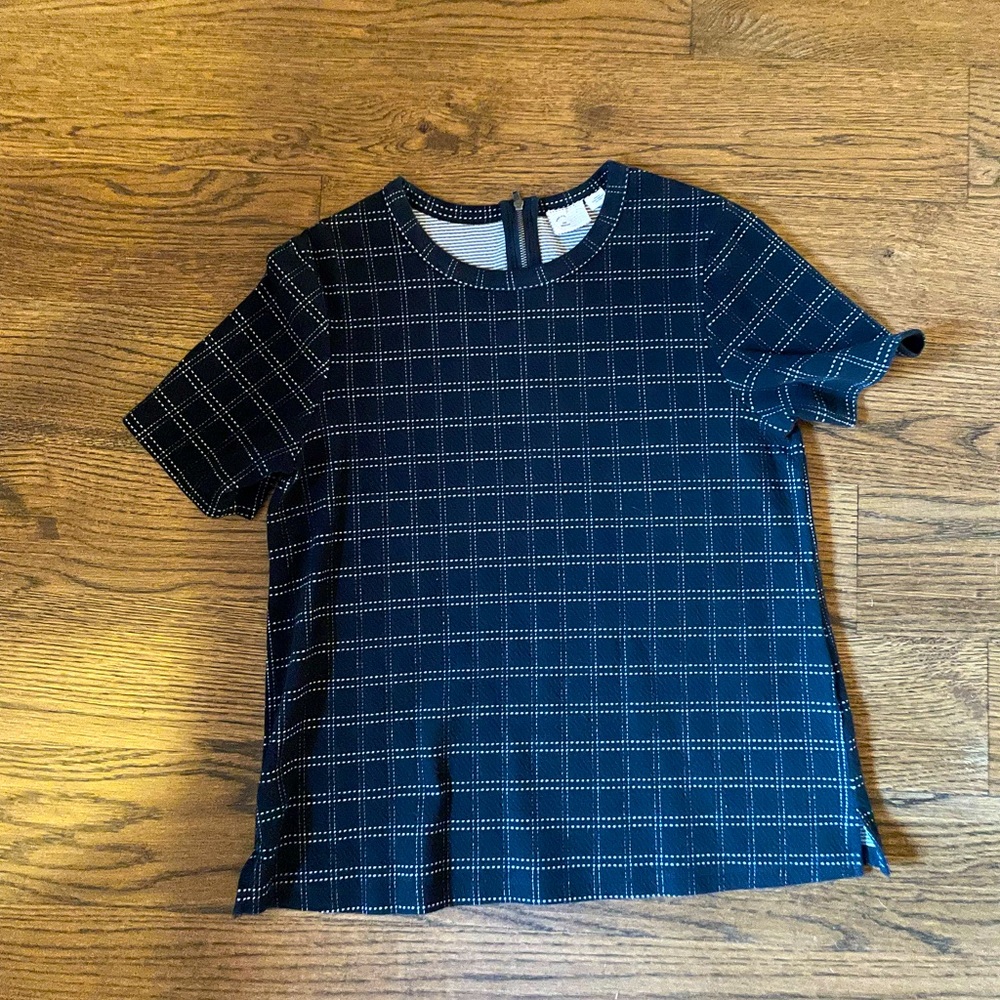 Anthropologie Top - Black & White - Size Medium